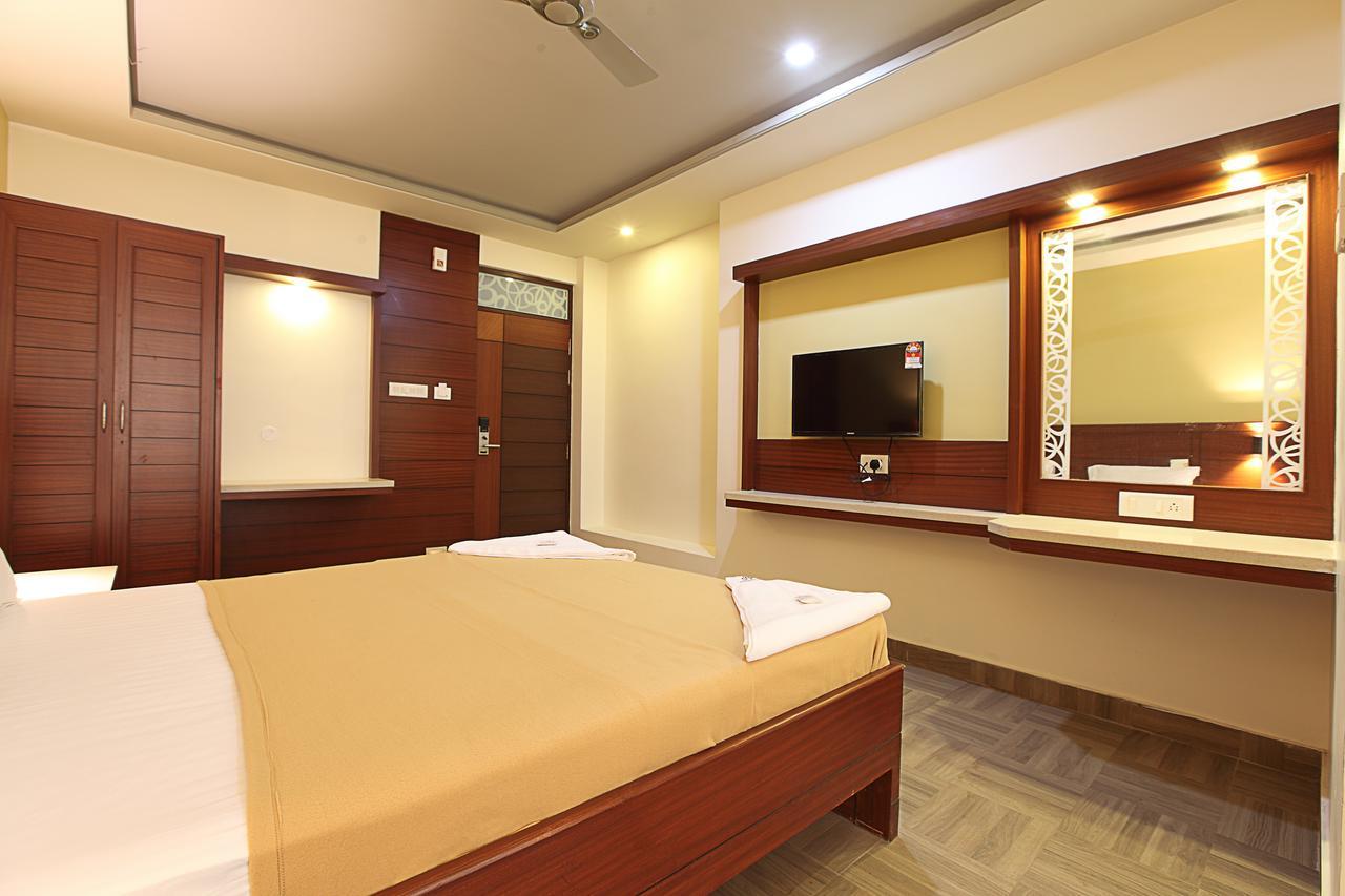 Hotel Venkadaramana Tower - Friendliness & Cleanliness Room Kumbakonam Exterior foto