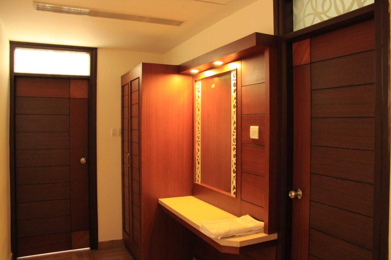 Hotel Venkadaramana Tower - Friendliness & Cleanliness Room Kumbakonam Exterior foto